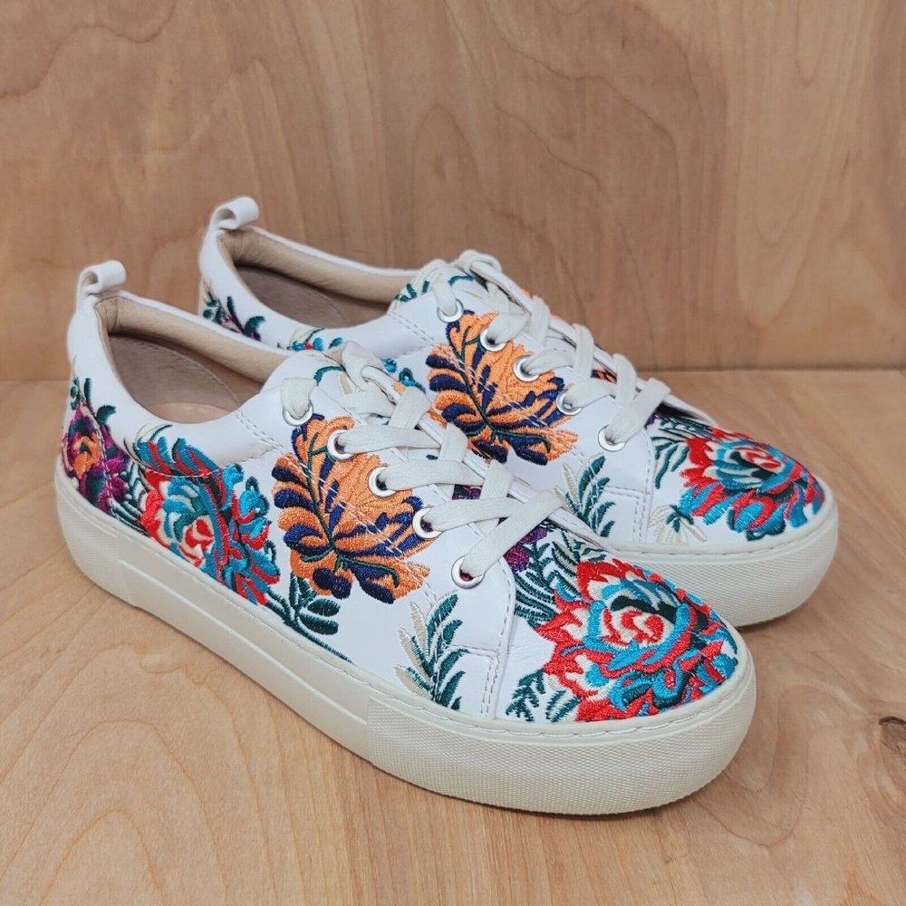 J/Slides Sneakers Women's 5.5 M Floral Embroidered White Lux Leather Shoes